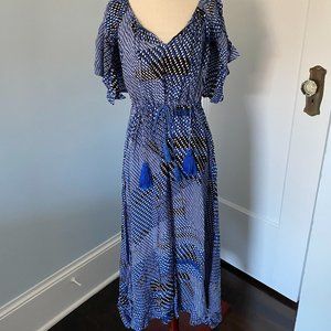 Flowy Maxi Dress - size L